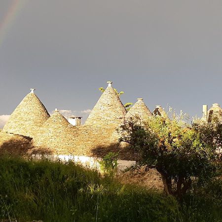 Alberobello Casa Vacanze - Pathos Tra I Trulli Villa Exterior photo